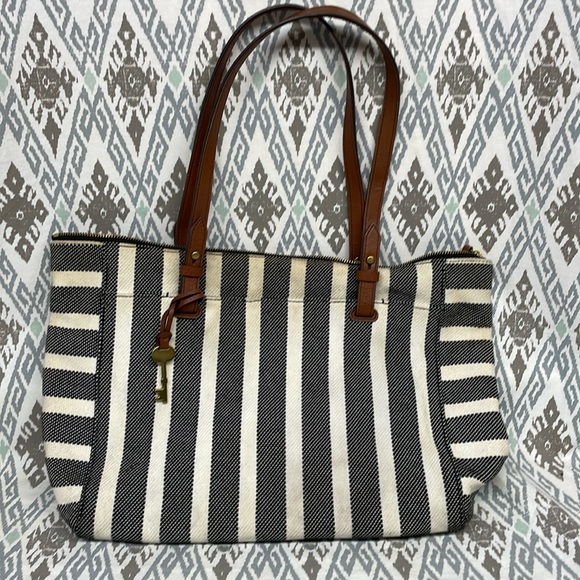 Fossil Handbags - Fossil purse